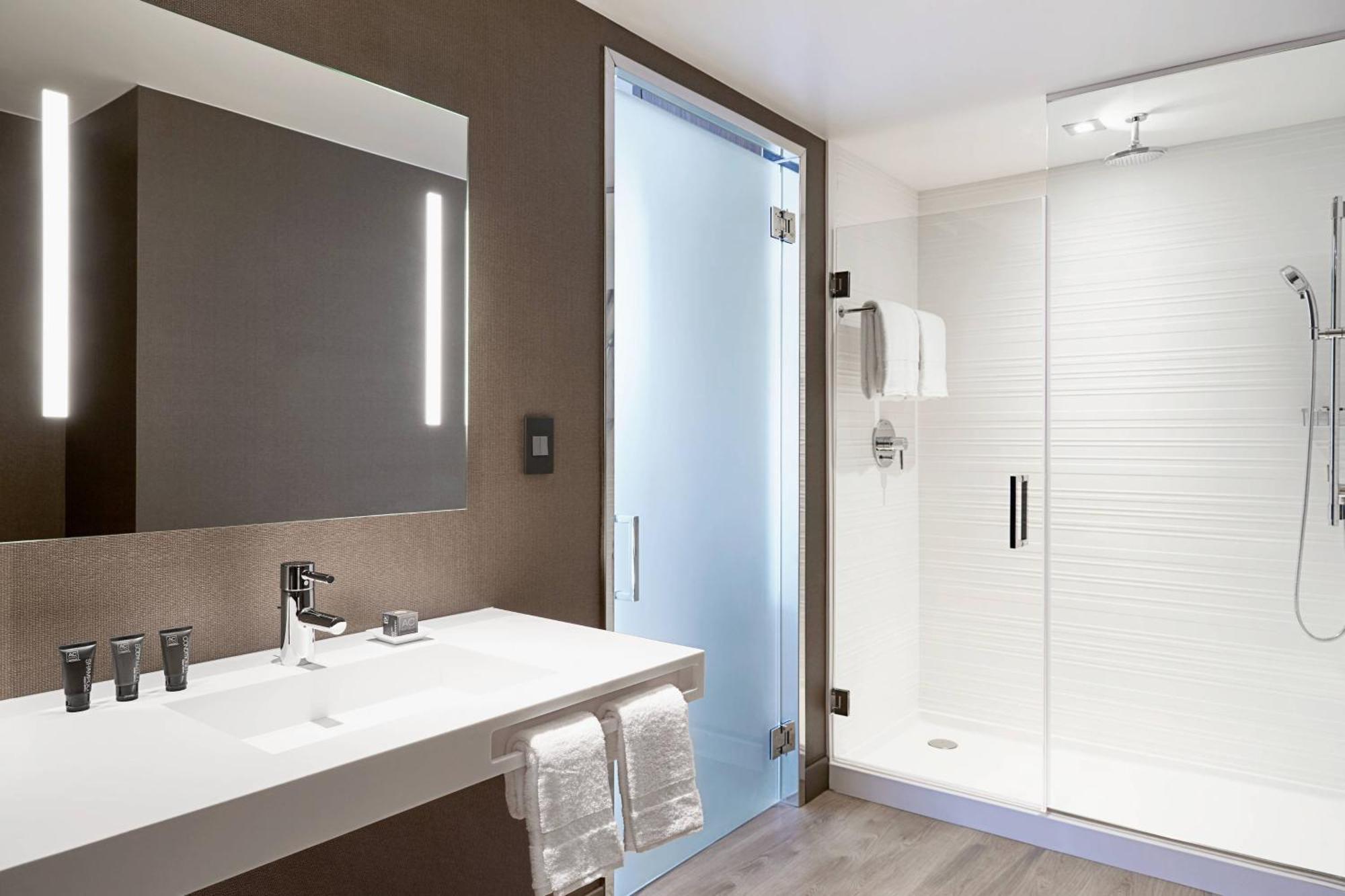 Ac Hotel By Marriott Phoenix Tempe/Downtown Εξωτερικό φωτογραφία