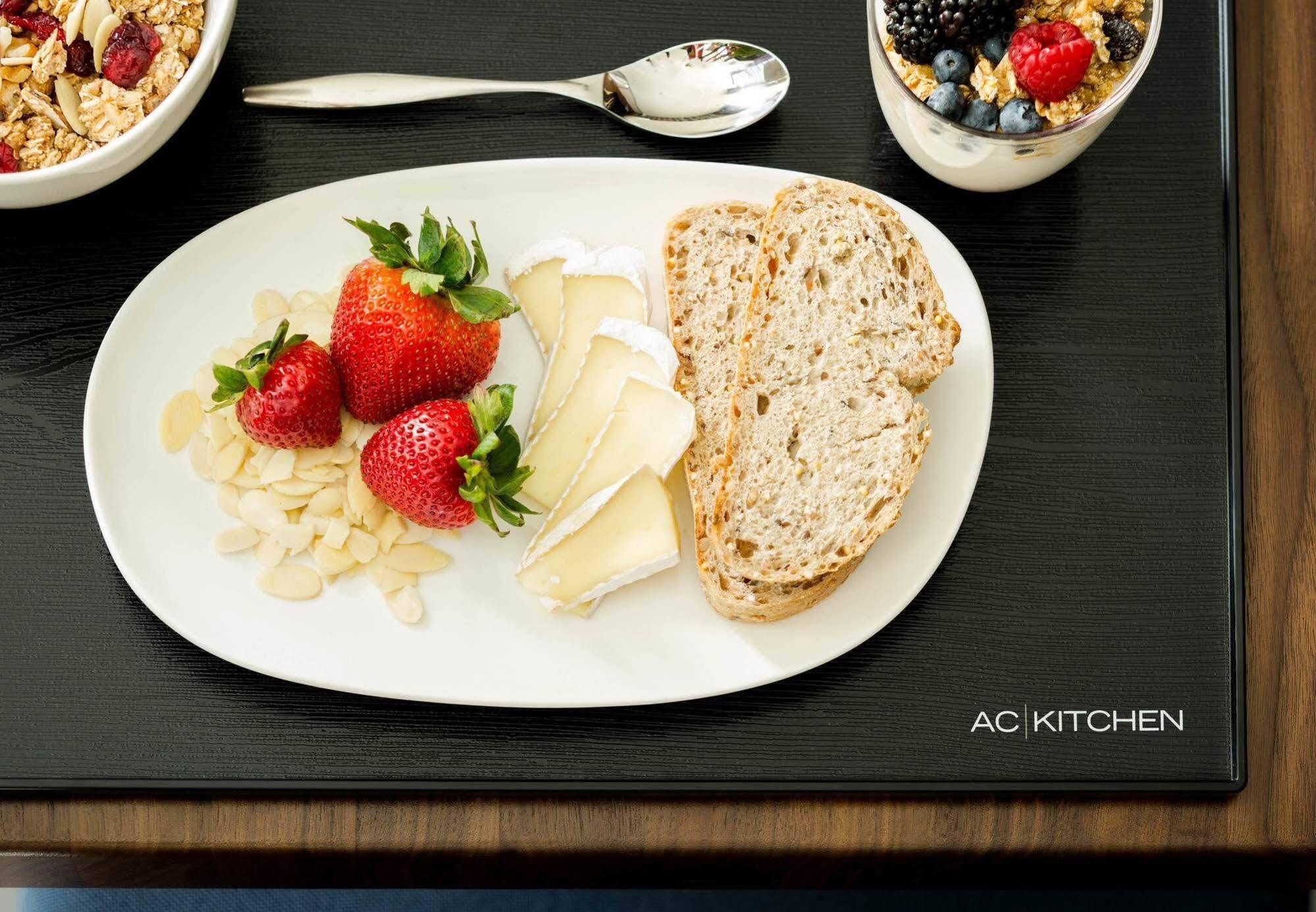 Ac Hotel By Marriott Phoenix Tempe/Downtown Εξωτερικό φωτογραφία